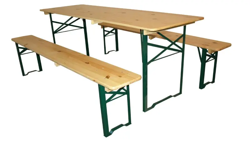 Tafel met bankjes